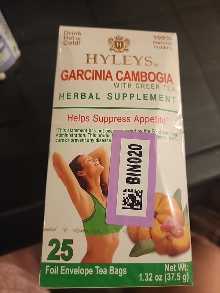 HYLEYS Green Tea With Garcinia Cambogia 25 Tea Bags 11/2026 Box