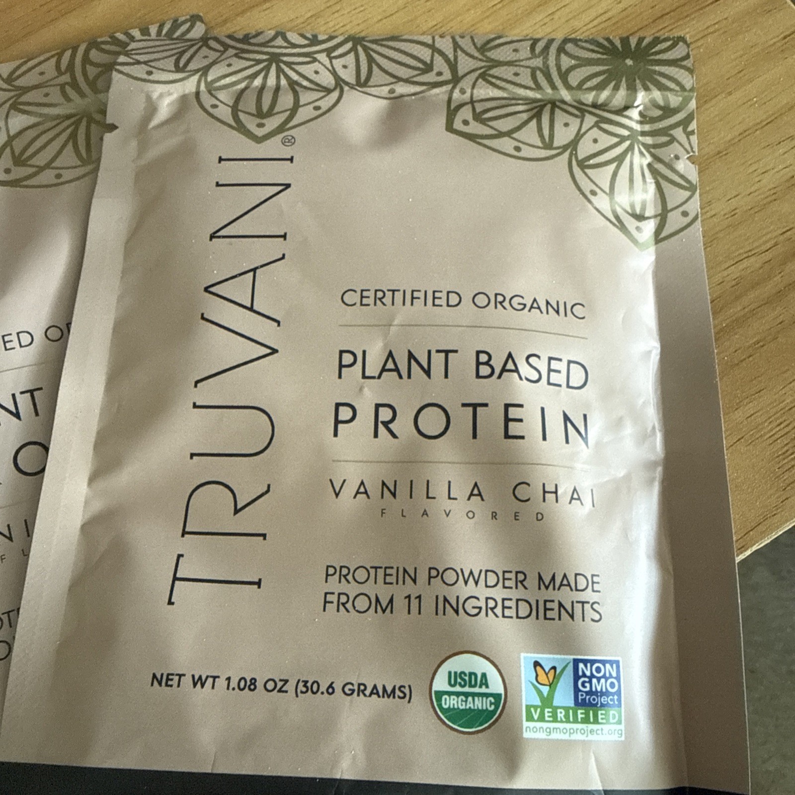 Truvani vanilla chai Single Serve Protein Shakes 3 Packs Plus A