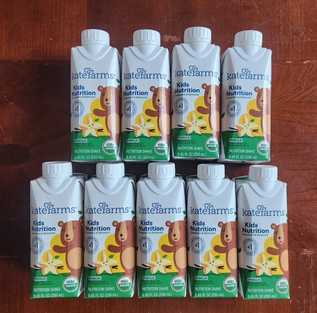KATE FARMS Organic Kids Nutrition Vanilla Shake 8g Protein, 9 Bottles. Exp: 8/26
