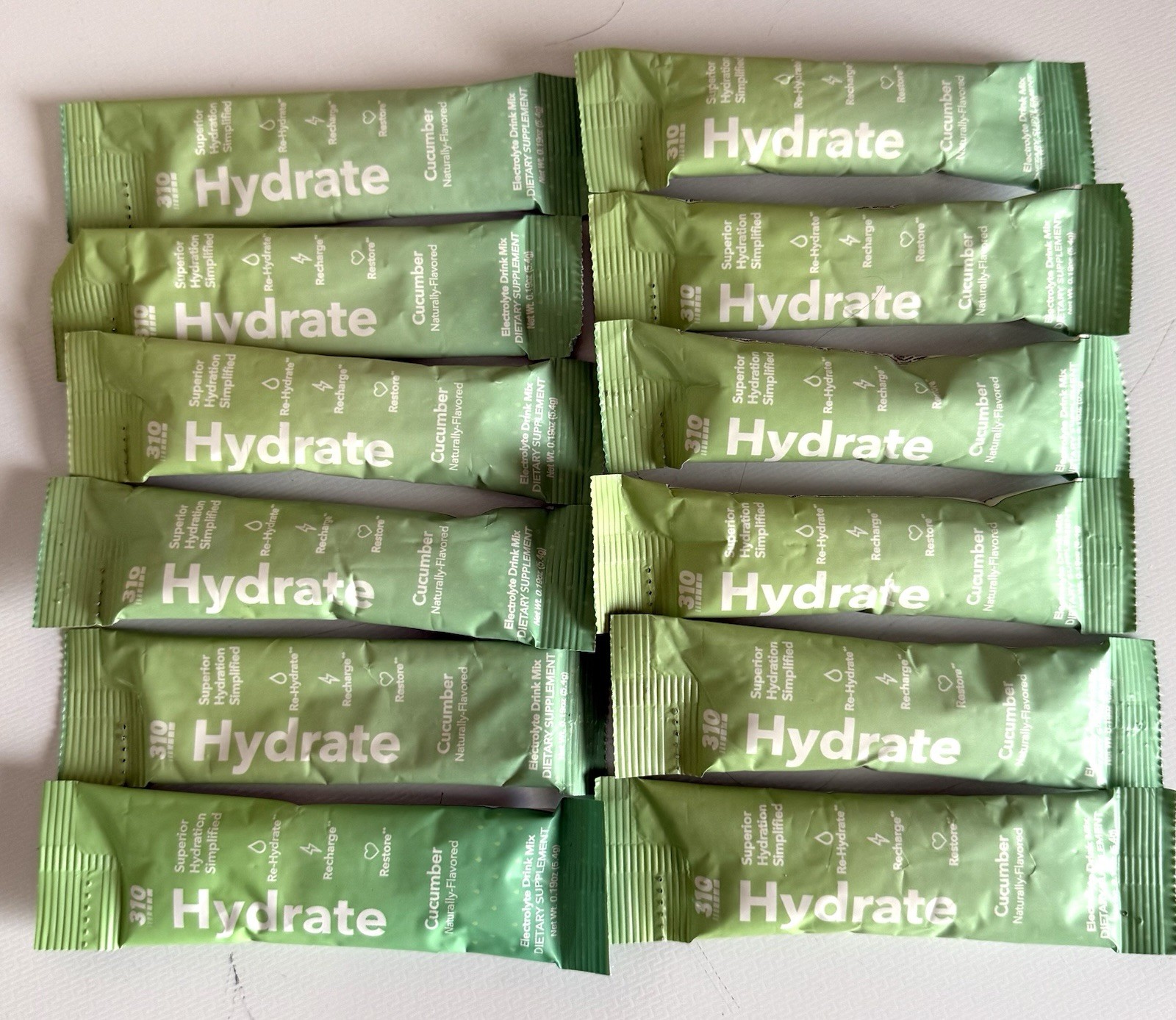 310 NUTRITION 12 CUCUMBER HYDRATES (NEW/SEALED PACKETS) EXP 06/2026