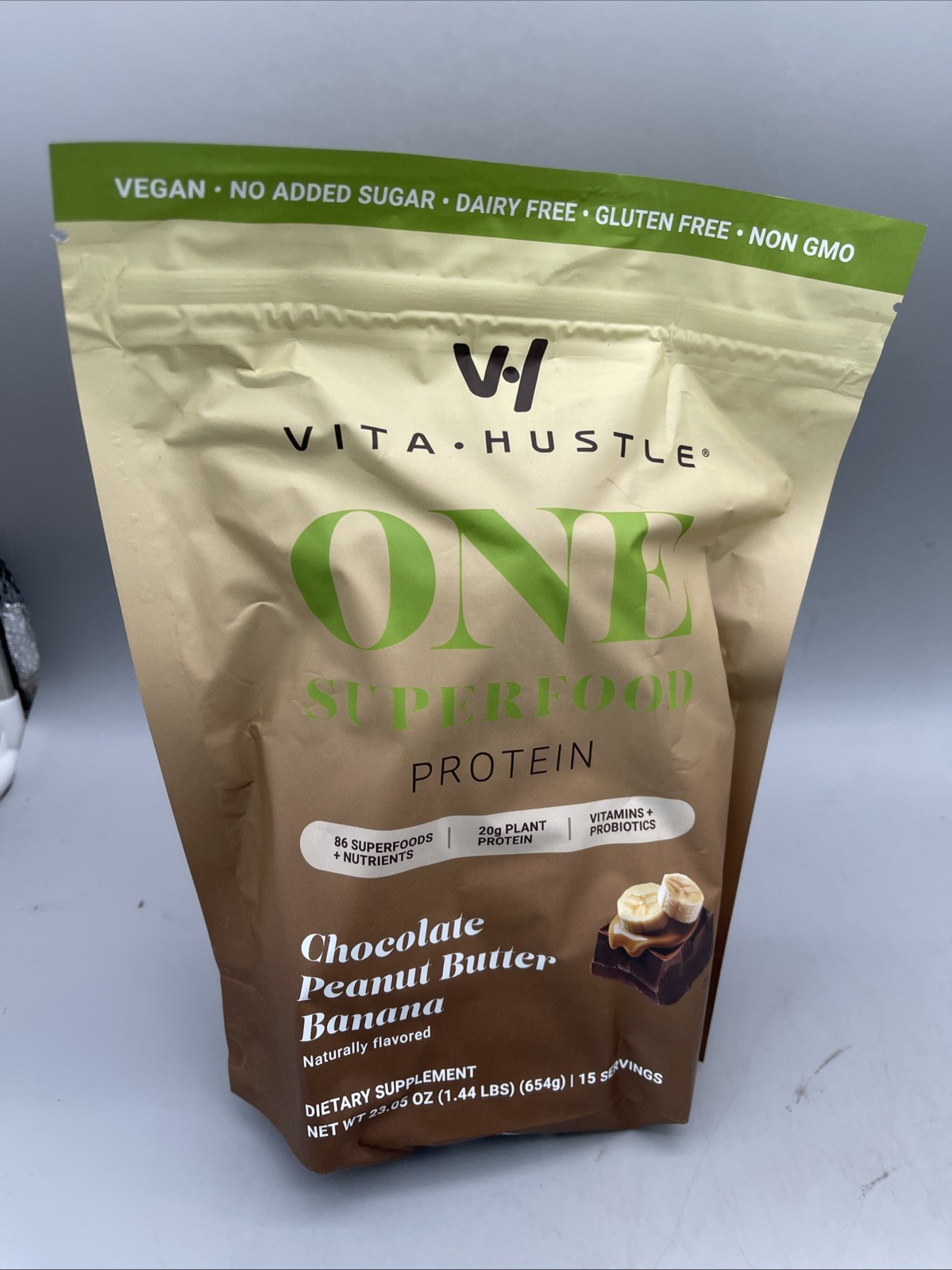 VitaHustle All-in-One Nutrition Shake, Choc Peanut Butter Banana 23oz Exp 03/27